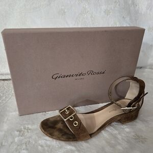 GIANVITO ROSSI HEELS